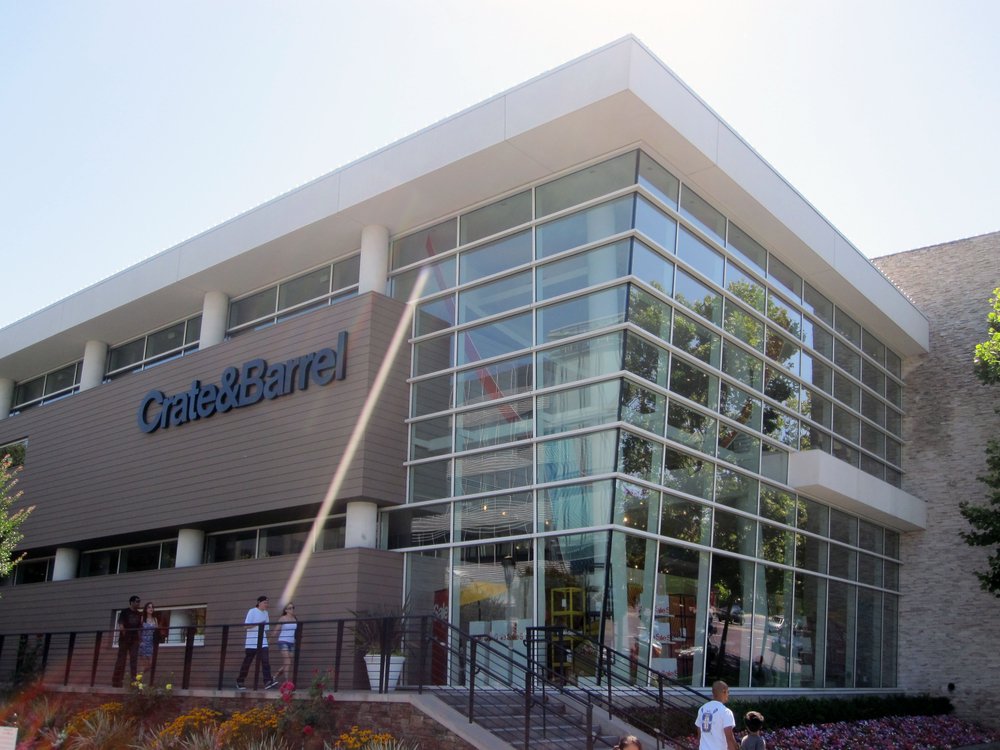 Santana Row Crate and Barrel