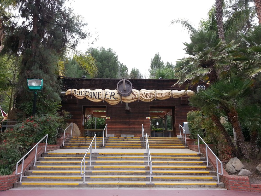 Six Flags Magic Mountain Los Angeles - Poi 14697907482282272 5461476540363 