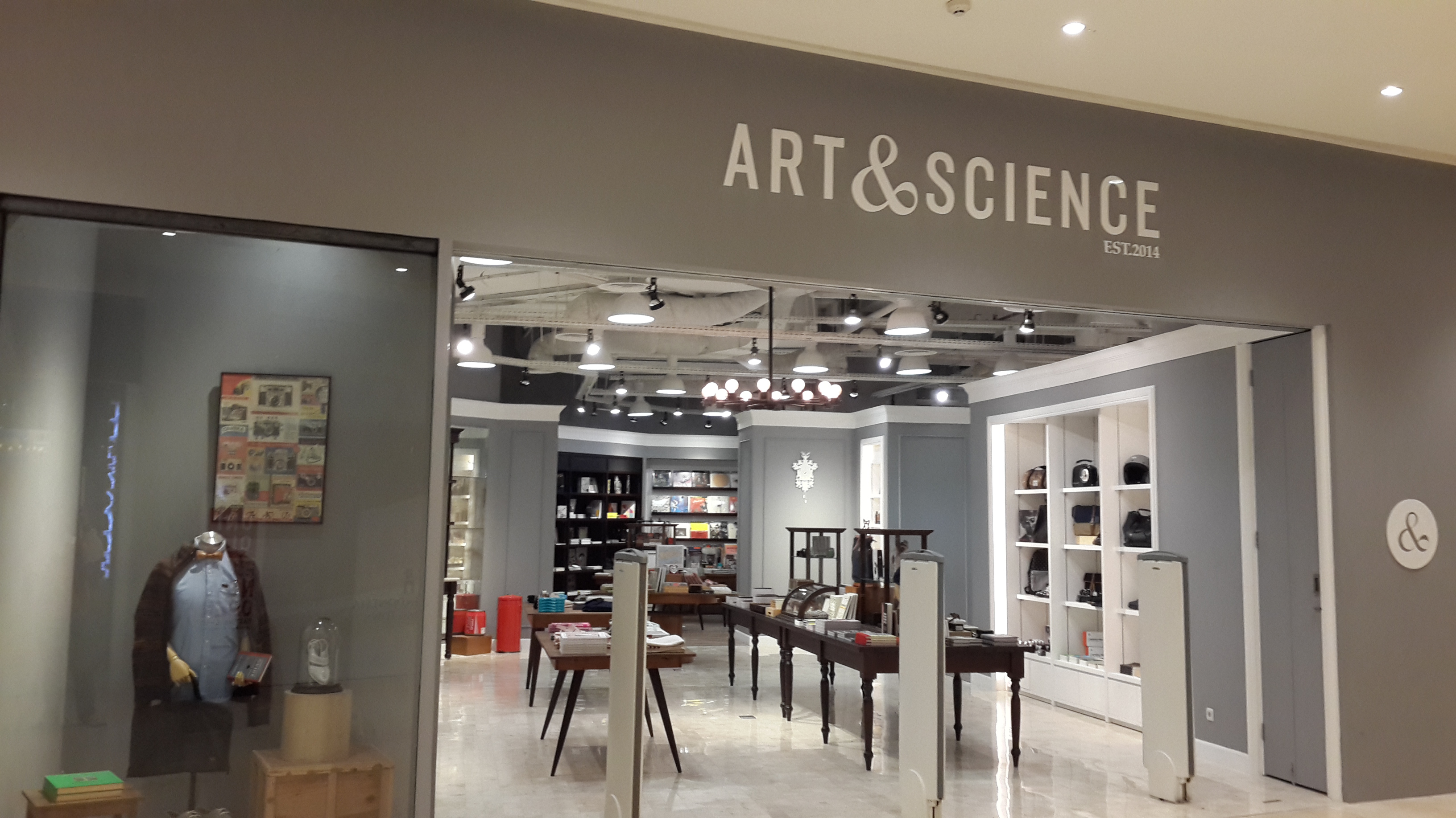 Grand Indonesia | Art & Science