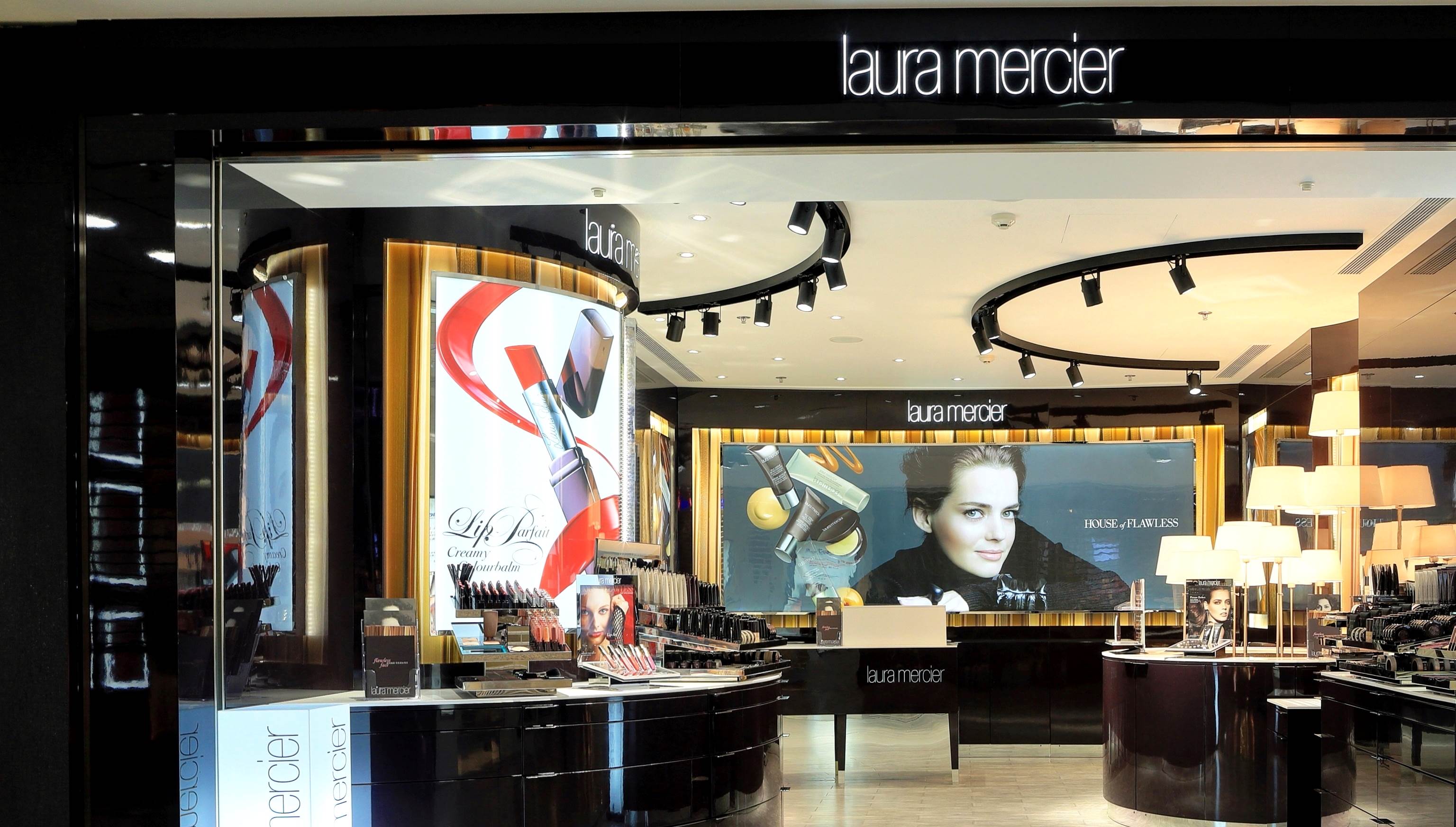Times Square Mall Hong Kong Laura Mercier
