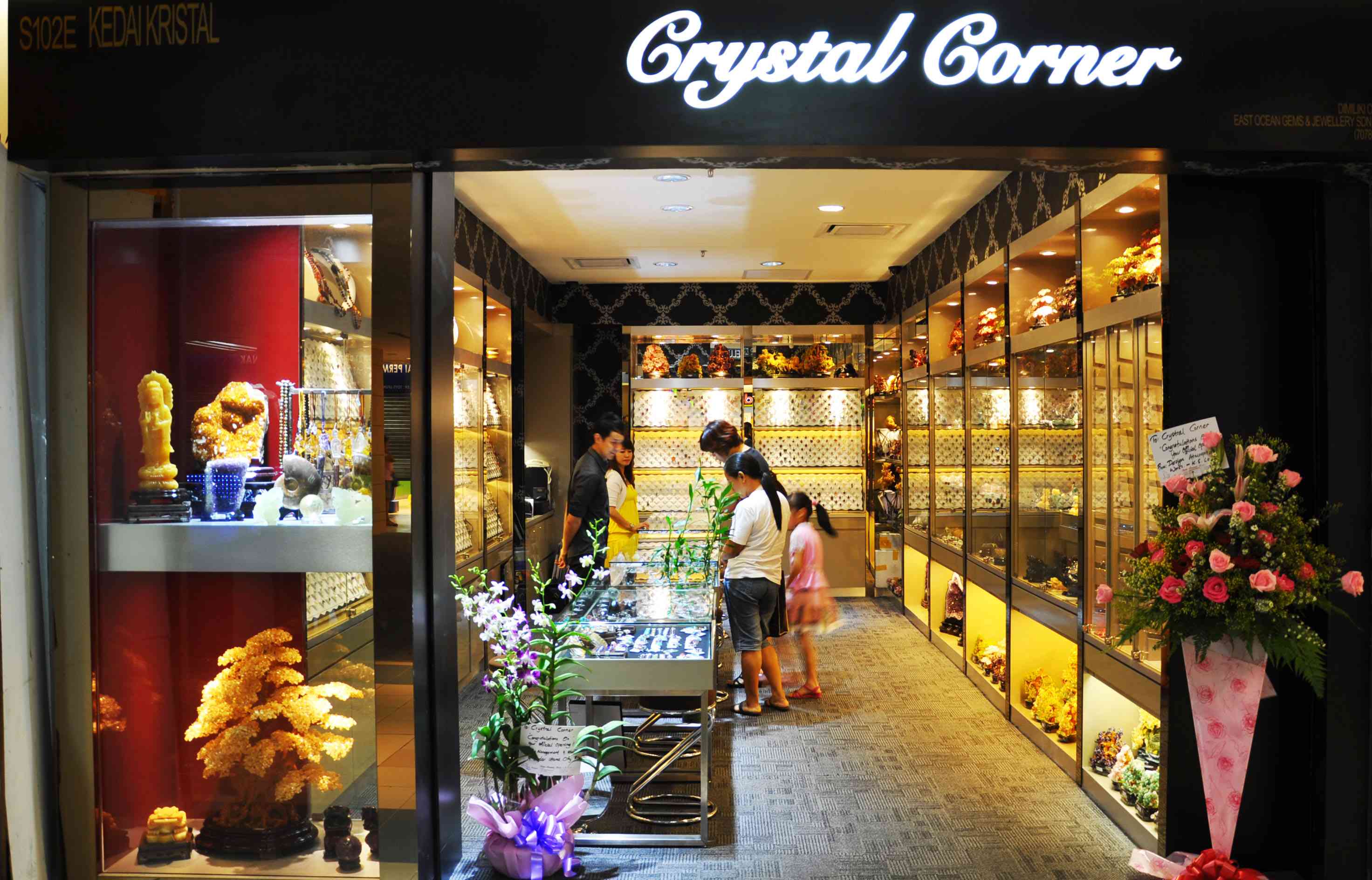 Suria KLCC Kuala Lumpur Crystal Corner