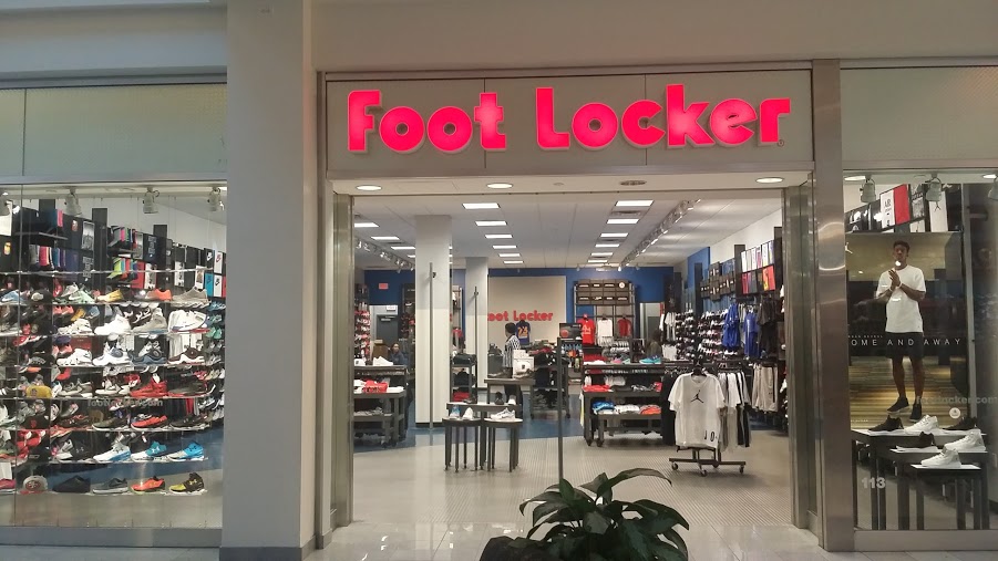 Park Plaza Mall Foot Locker